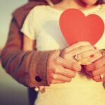 Aşk büyüsü mü aşk muskası mı daha etkilidir?